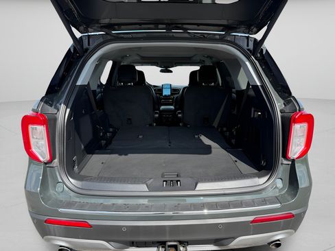 Used 2023 Ford Explorer Limited w/ Limited Technology Package AWD/4WD image 13