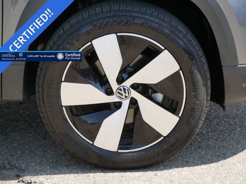 Certified 2024 Volkswagen Taos S AWD/4WD image 9