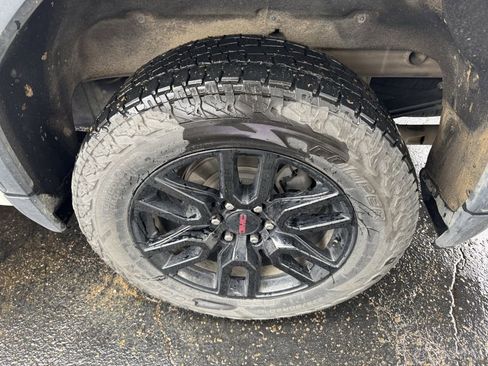 Used 2021 GMC Sierra 1500 Elevation w/ Preferred Package AWD/4WD image 11
