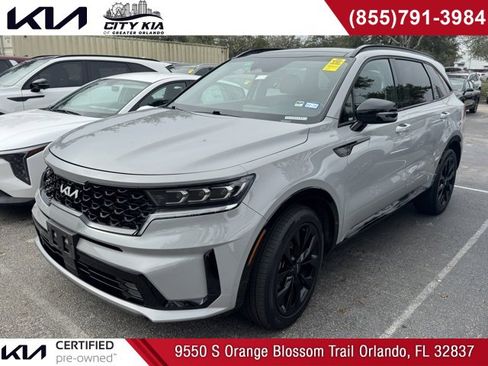 Used 2022 Kia Sorento SX image 1