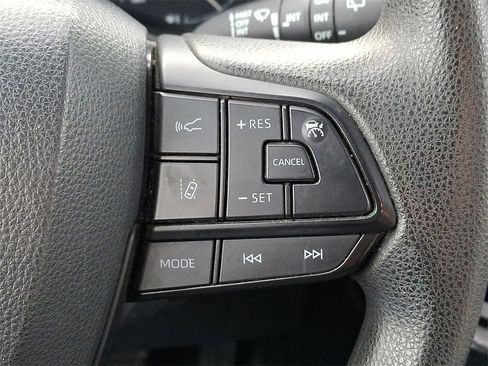 Used 2022 Toyota Sienna LE image 20