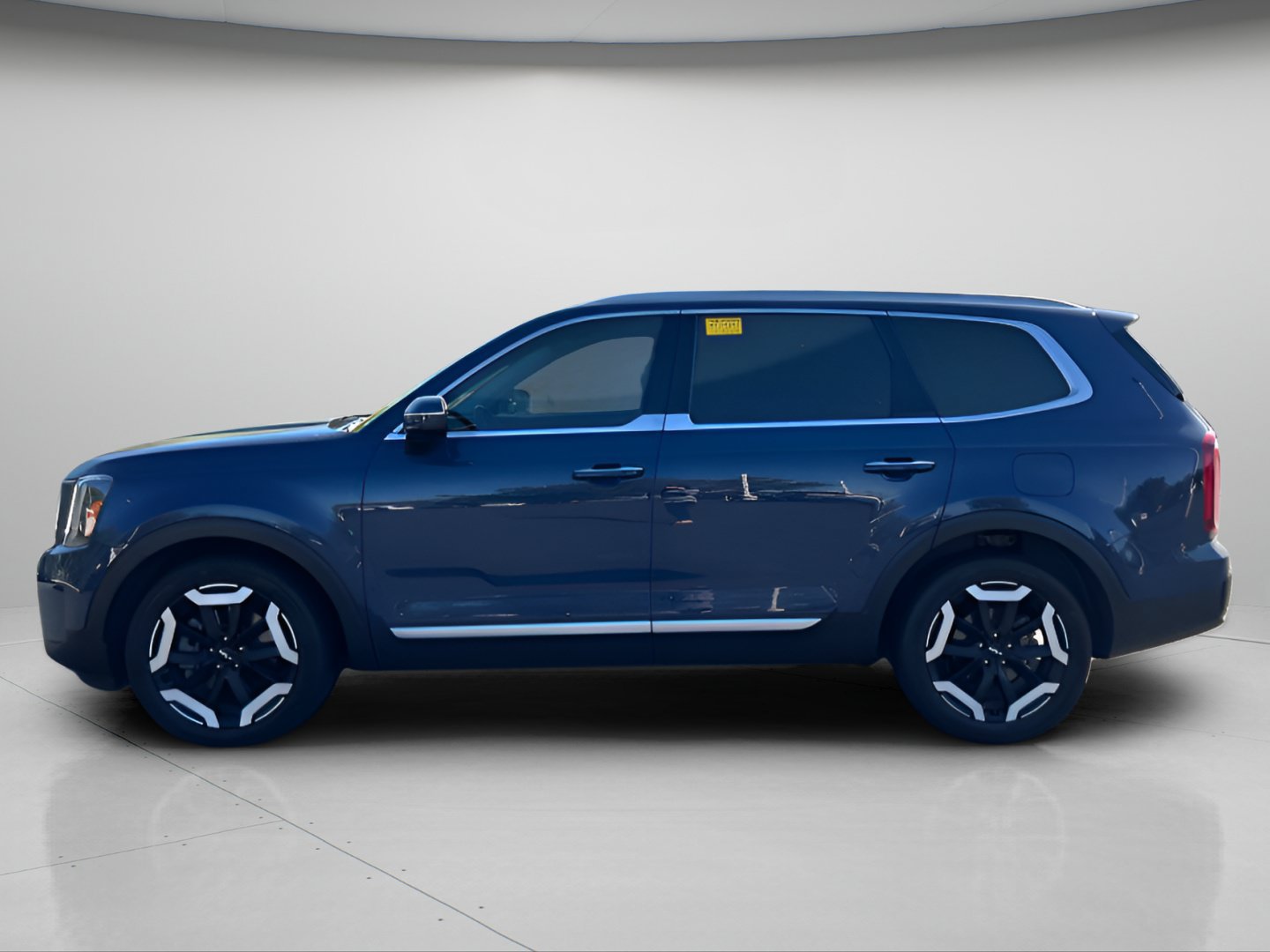 Used 2023 Kia Telluride S AWD/4WD image 12