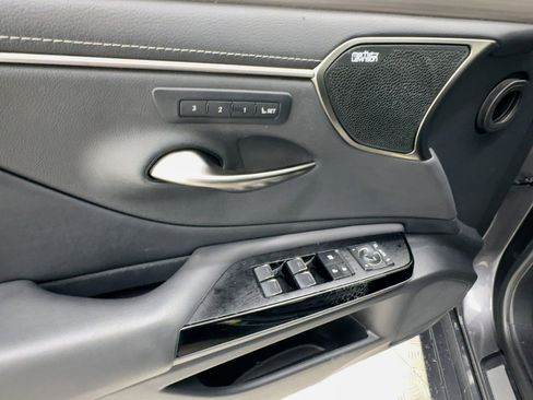 Certified 2024 Lexus ES 300h F Sport w/ Accessory Package (Z2) image 13