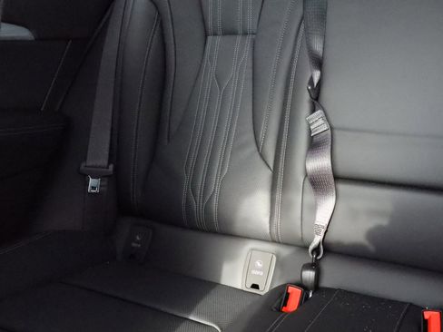 New 2026 Buick Envision Avenir image 13