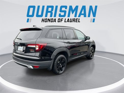 Used 2022 Honda Pilot TrailSport image 8