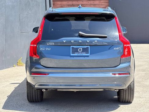 Certified 2023 Volvo XC90 B5 Plus w/ Protection Package AWD/4WD image 8