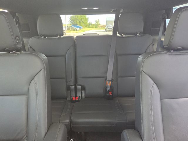 Used 2022 Chevrolet Tahoe LT w/ LT Signature Package AWD/4WD image 17