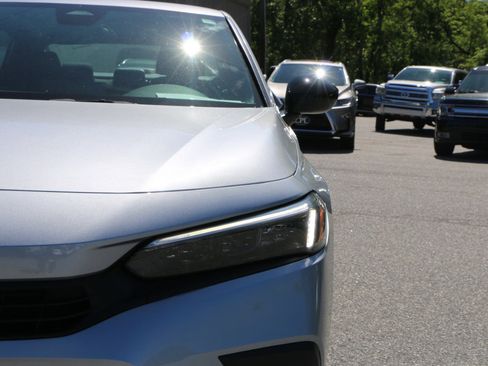 Used 2022 Honda Civic Sport image 13
