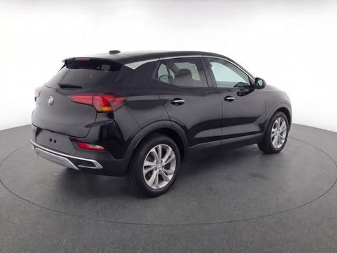 Used 2022 Buick Encore GX Preferred w/ Cold Weather Comfort Package FWD image 5