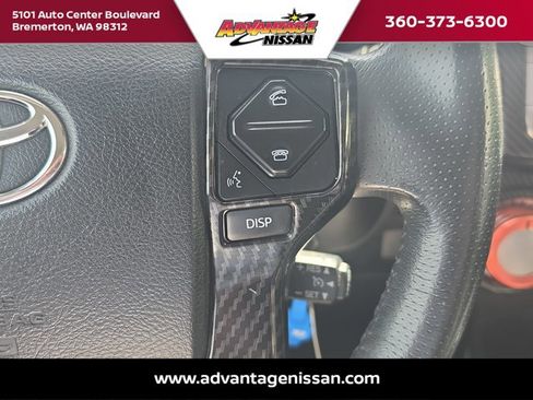 Used 2018 Toyota 4Runner SR5 AWD/4WD image 13
