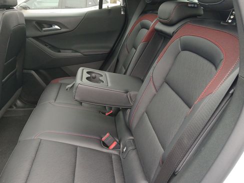 New 2026 Chevrolet Equinox RS image 24