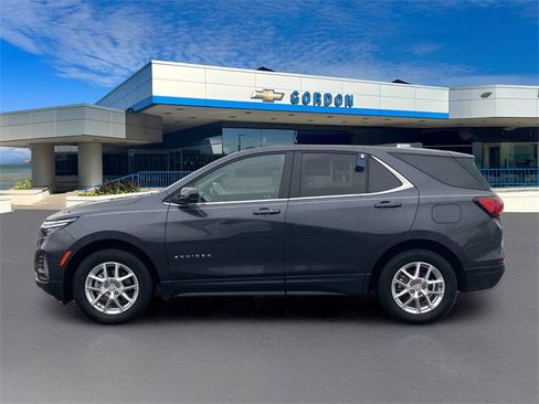 Used 2022 Chevrolet Equinox LT image 3
