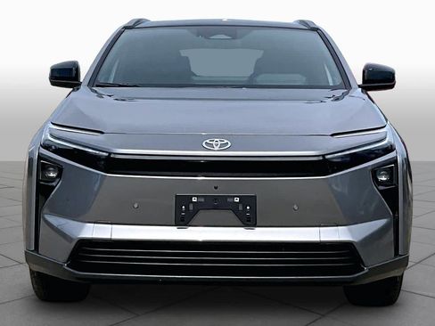 Certified 2026 Toyota bZ FWD image 3