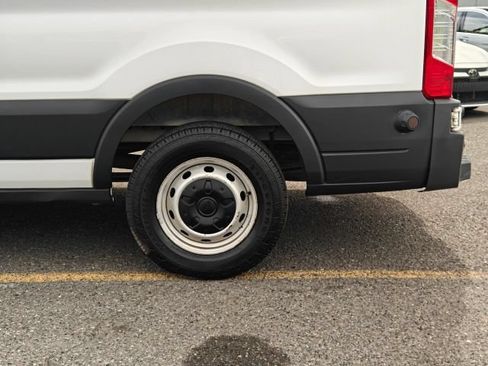Used 2018 Ford Transit 350 XL RWD image 5