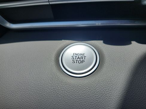 Certified 2025 Hyundai Elantra Sport FWD image 24