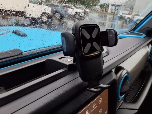 Used 2021 Jeep Wrangler Unlimited Sport AWD/4WD image 24