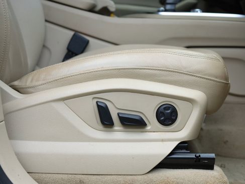 Used 2018 Audi Q7 3.0T Prestige image 18