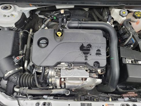 Used 2024 Chevrolet Malibu LT FWD image 30