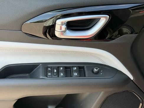 New 2026 Jeep Compass Limited AWD/4WD image 19