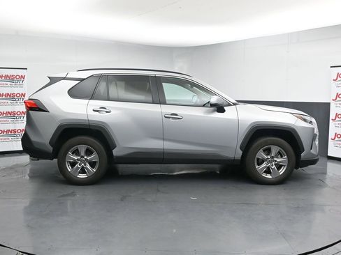 Used 2024 Toyota RAV4 XLE FWD image 9