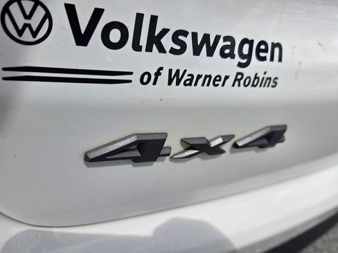 Used 2017 Jeep Compass Trailhawk w/ Leather Interior Group AWD/4WD image 10