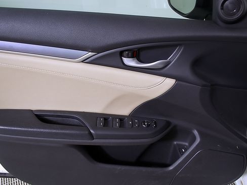 Used 2017 Honda Civic EX-L image 15