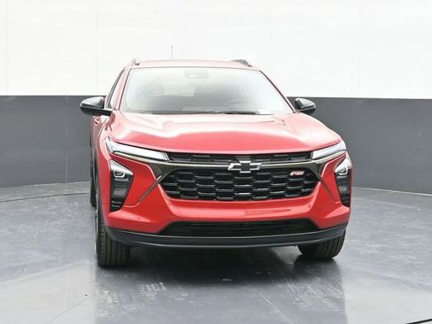 New 2026 Chevrolet Trax RS w/ Sunroof Package image 21