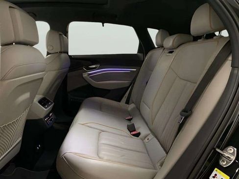 Used 2024 Audi Q8 e-tron Prestige w/ Prestige Package image 62