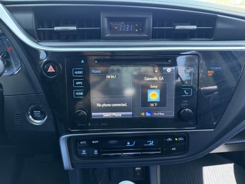 Used 2019 Toyota Corolla SE w/ SE Premium Package FWD image 20