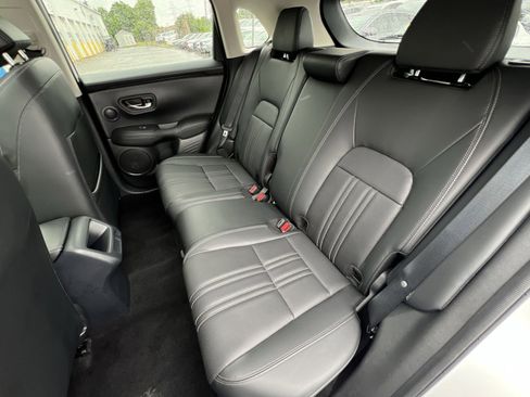 Used 2024 Honda HR-V EX-L image 5