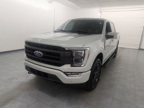 Used 2023 Ford F150 Lariat w/ Equipment Group 502A High image 3