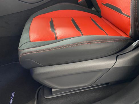 New 2026 Mercedes-Benz GLE 53 AMG 4MATIC Coupe image 12