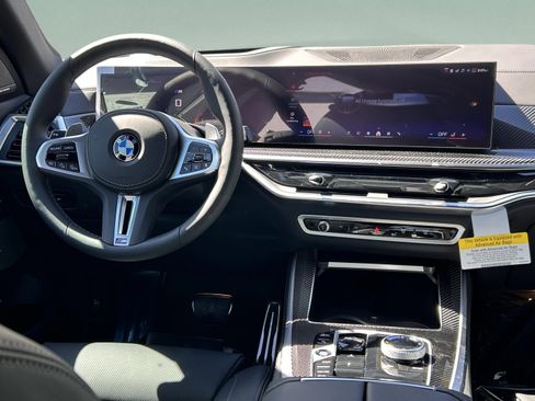 Used 2026 BMW X5 M60i AWD/4WD image 8