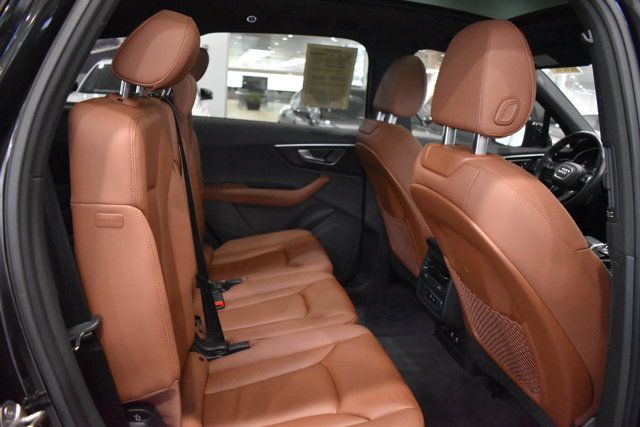 Used 2023 Audi Q7 3.0T Premium w/ Convenience Package AWD/4WD image 27