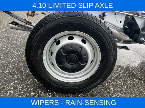 New 2025 Ford Transit 350 image 15