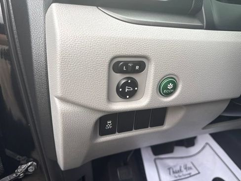Used 2018 Honda Pilot LX image 19