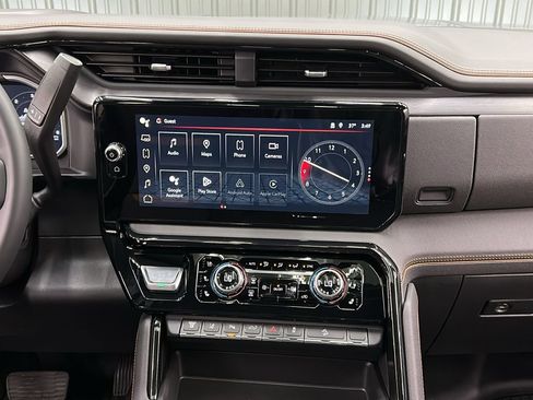 Used 2026 GMC Sierra 2500 AT4 w/ AT4 Preferred Package image 24