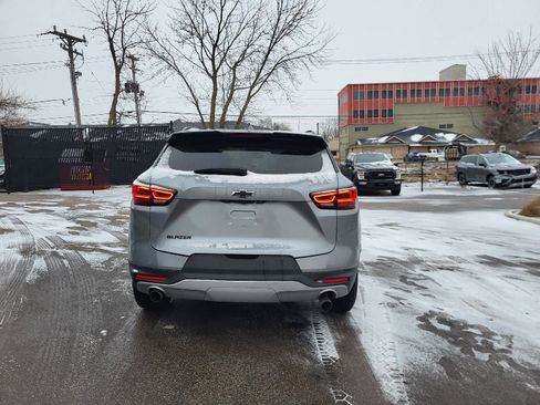 Used 2023 Chevrolet Blazer LT w/ Convenience Package image 4