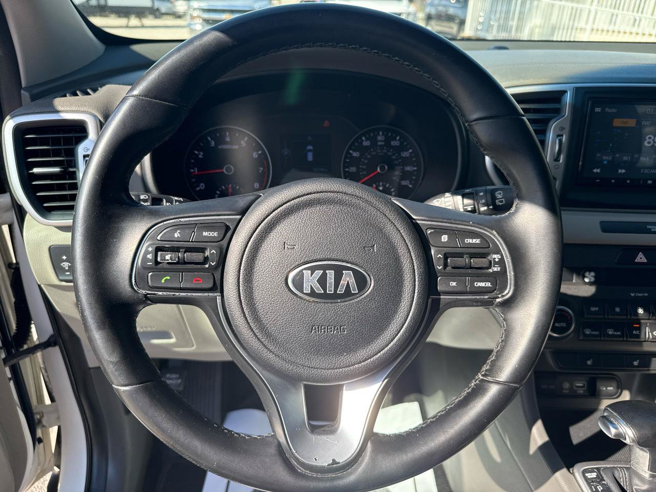 Used 2017 Kia Sportage EX FWD image 33