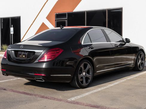 Used 2015 Mercedes-Benz S 550 Sedan image 10