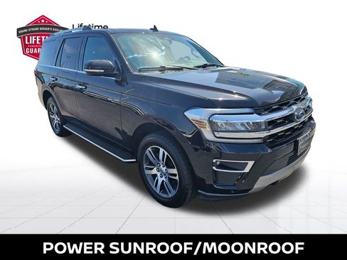Used 2022 Ford Expedition Limited AWD/4WD image 6
