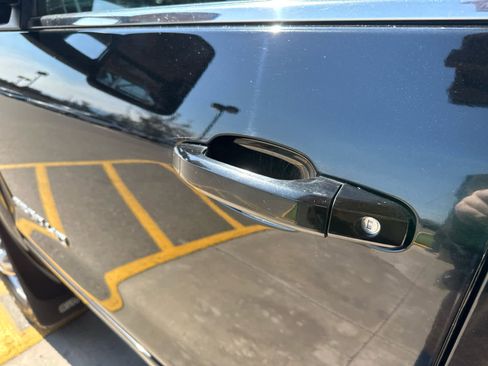 Used 2017 GMC Sierra 2500 SLE w/ Suspension Package, Off-Road image 10