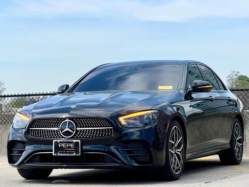 Used 2023 Mercedes-Benz E 350 4MATIC Sedan image 4