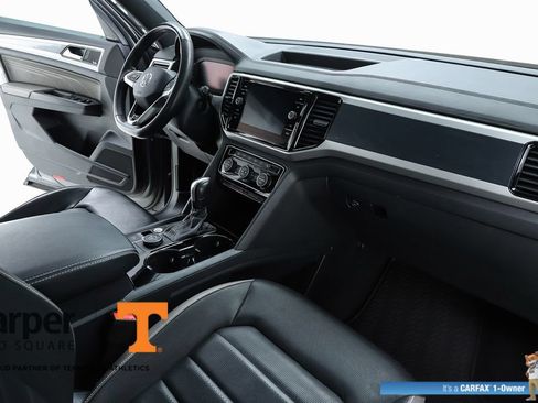 Used 2023 Volkswagen Atlas Cross Sport SEL Premium R-Line AWD/4WD image 33