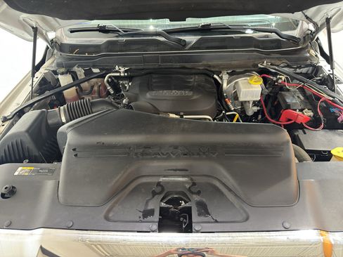 Used 2021 RAM 2500 Tradesman AWD/4WD image 33