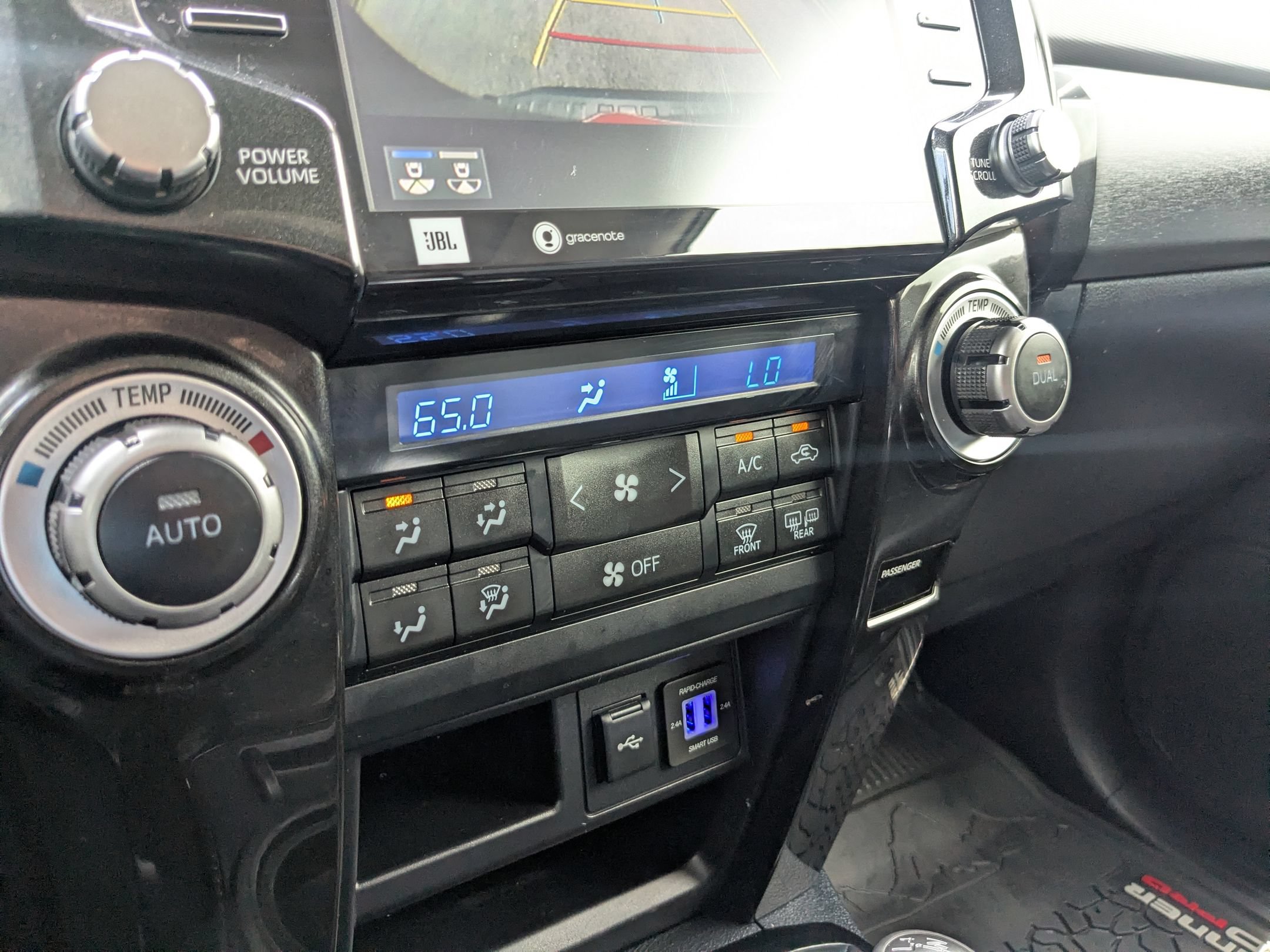 Used 2024 Toyota 4Runner TRD Pro AWD/4WD image 18