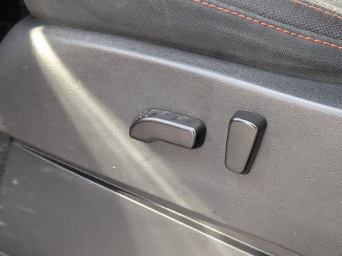 Used 2023 Nissan Frontier PRO-4X w/ Pro Convenience Package image 35