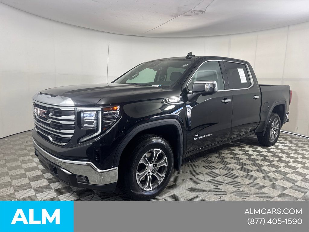 Used 2025 GMC Sierra 1500 SLT RWD image 1