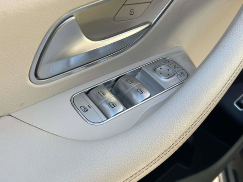 Certified 2022 Mercedes-Benz GLE 350 4MATIC image 32