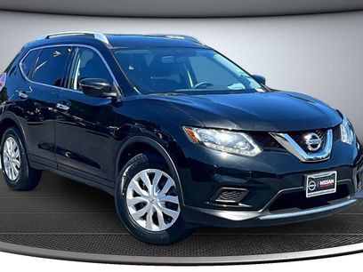 Used 2016 Nissan Rogue S w/ Appearance Package